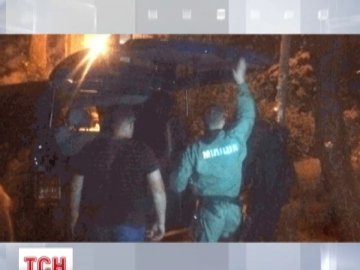 У Києві посеред ночі чоловік з гранатою взяв у заручники дитину