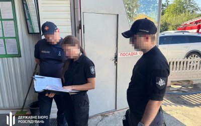 Начальник ДСНС у Вінниці змушував підлеглих будувати його маєток
