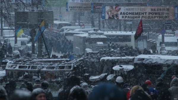 Сутички на Грушевського. ФОТО
