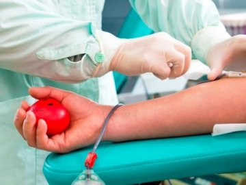 Волинян запрошують долучитися до здачі крові