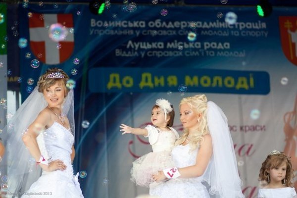 Переможці Параду наречених в Луцьку. ФОТО