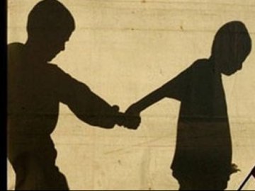 «Зникнути на 24 години»: батьків попереджають про нову небезпечну гру для дітей