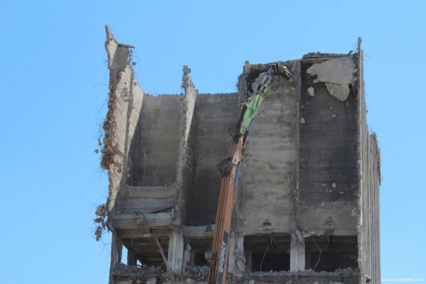 У Луцьку розбирають колишній хлібокомбінат. ФОТО