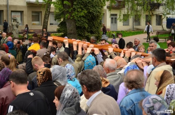 Хресна дорога у Луцьку. ФОТО