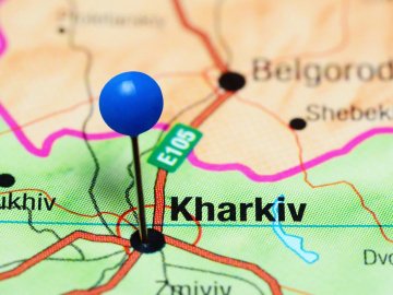 Росіяни вдарили по житловому будинку у Харкові: загинула одна людина