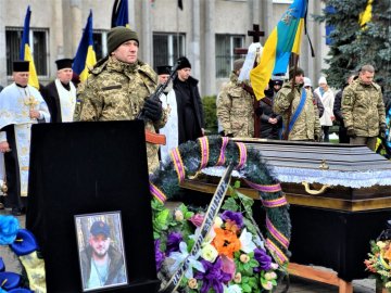 На Волині попрощалися із бойовим медиком Валентином Пігілієвим