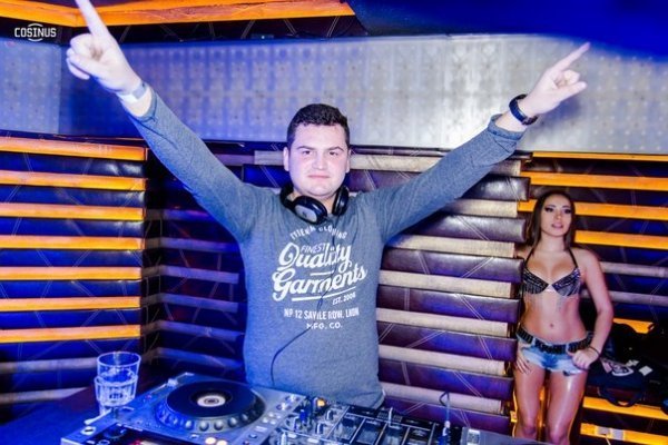 «Крута зимова» вечірка в луцькому клубі. ФОТО