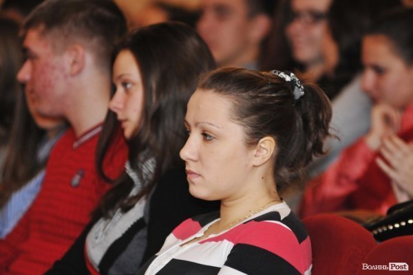 У Луцьку нагороджували працівників телебачення, радіо і зв’язку. ФОТО