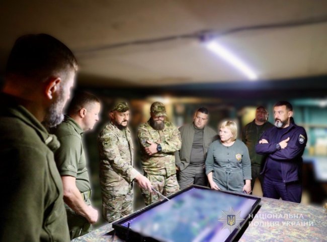 На Волині поліцейським стрілецького батальйону вручили державні відзнаки