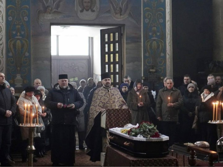 На Волині попрощалися з видатним музикантом Сергієм Шишкіним