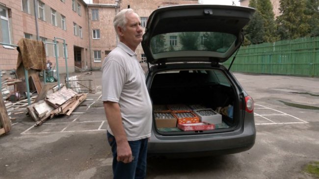 Луцькі волонтери передали військовим на фронт майже 19 тисяч наборів їжі. ФОТО. ВІДЕО