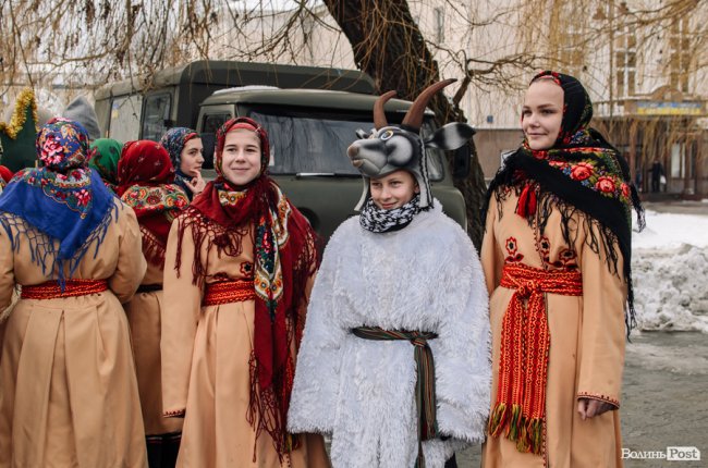 У центрі Луцька – різдвяний фестиваль. ФОТОРЕПОРТАЖ