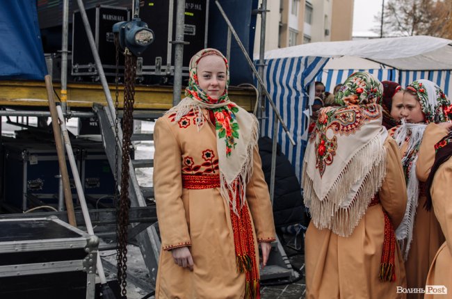 У центрі Луцька – різдвяний фестиваль. ФОТОРЕПОРТАЖ