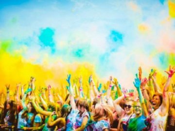 Зеленський переніс дату святкування Дня молоді