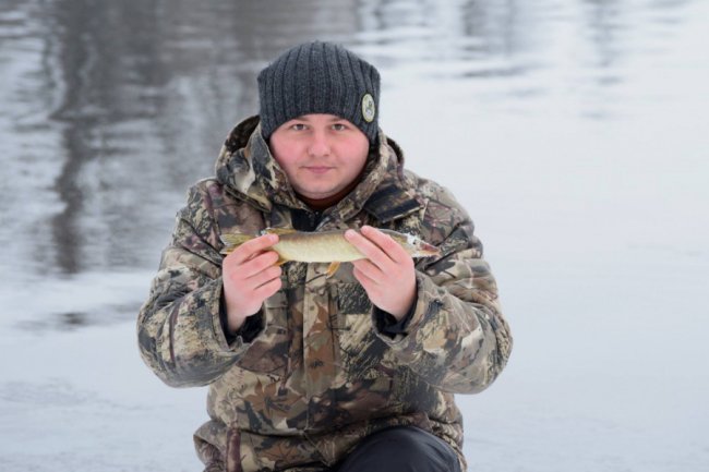 На Волині пройшли зимові змагання рибалок. ФОТО