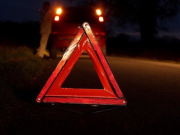 На Волині легковик на смерть збив пішохода