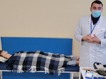 У луцькому медзакладі започаткували курси з надання меддопомоги. ВІДЕО