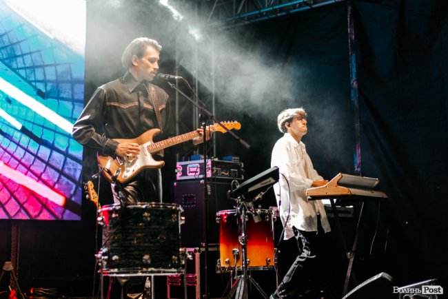 Розкриття таємниці, подарунки та KADNAY «на десерт»: як на «Супернові» веселилися «добрі сусіди». ФОТОРЕПОРТАЖ*