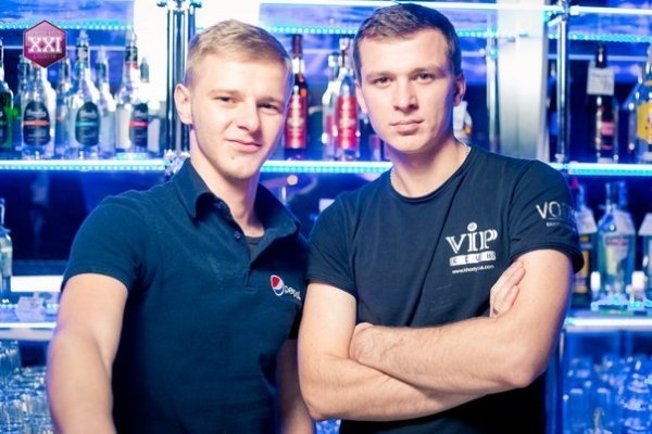 Вечірка до Дня армії в луцькому клубі. ФОТО