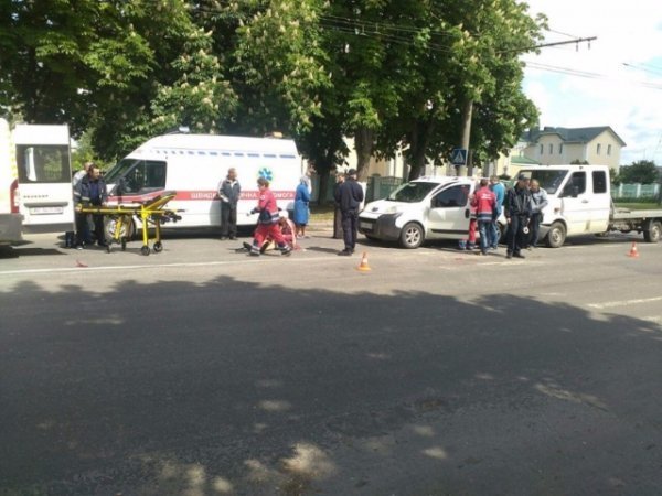 У Луцьку в ДТП постраждала літня жінка та дитина