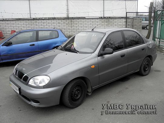 У Луцьку правоохоронці затримали водія «під кайфом». ФОТО. ВІДЕО