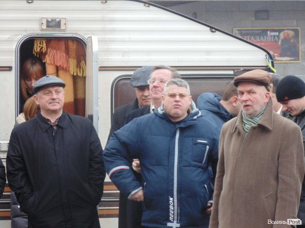 Народне віче «Геть Башкаленка!» у Луцьку. ФОТО. ВІДЕО