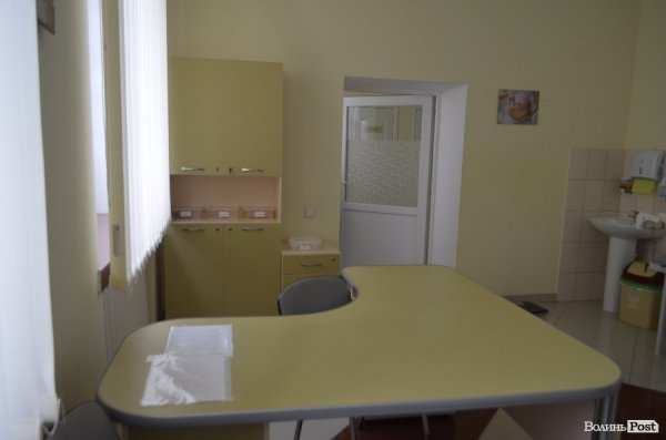 Найкраще для найменших: у Луцькій райлікарні відкрили оновлене пологове відділення