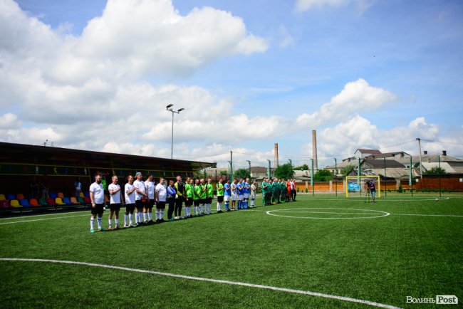 Свято корпоративної єдності: група компаній «Континіум» влаштувала футбольний турнір. ФОТО