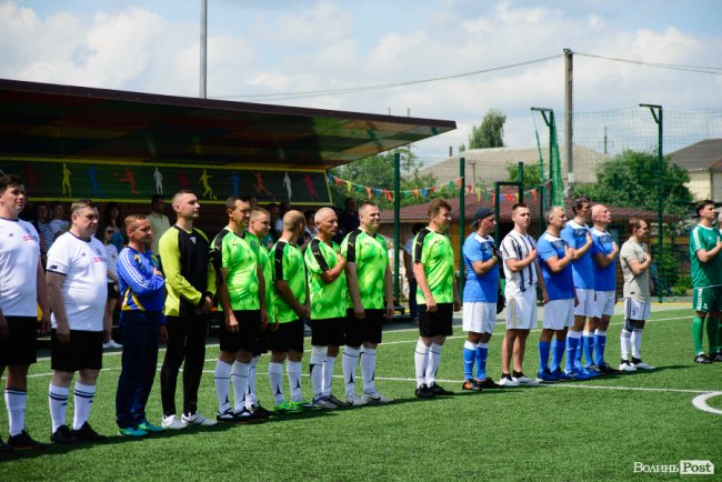 Свято корпоративної єдності: група компаній «Континіум» влаштувала футбольний турнір. ФОТО