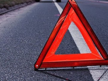 На трасі Львів-Луцьк збили на смерть пішохода