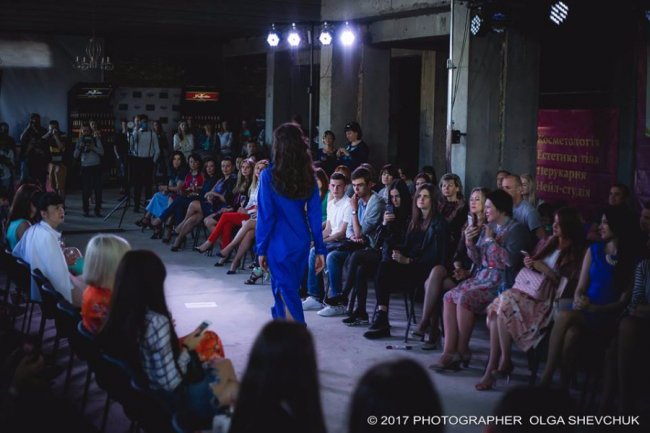 Другий день Lutsk Fashion Weekend: як будівництво перетворили на модний подіум