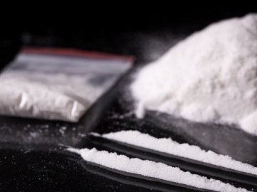 Волинянин, якого затримали на пошті з партією наркотиків, сяде у тюрму на понад 9 років