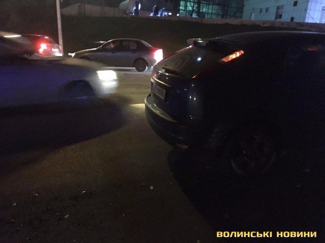 У Луцьку зіткнулися дві автівки