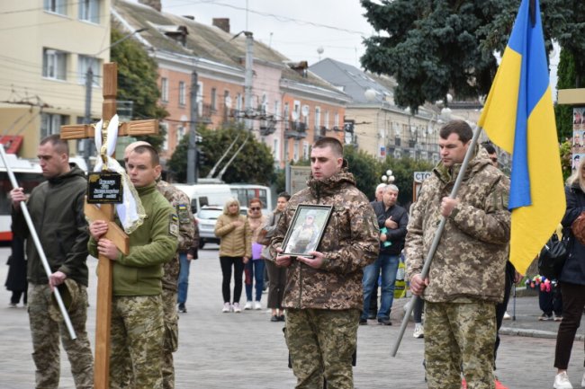 У Луцьку провели в останню дорогу полеглого Героя Ігоря Охремчука