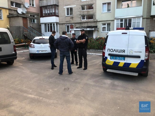 «Люди в чорному» з волинської шахти виявилися охороною гендиректора «Волиньвугілля»