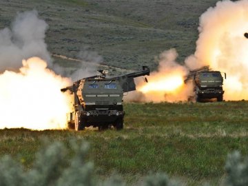 США надасть Україні ще 18 HIMARS та системи для боротьби з безпілотниками