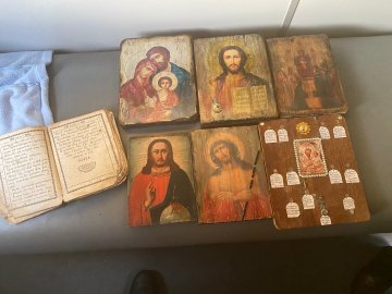 Через «Ягодин» намагалися вивезти до Польщі шість старовинних ікон