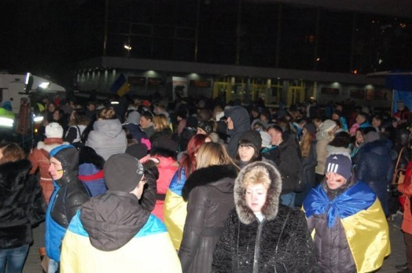 Третій день Нового Майдану у Луцьку. ФОТО