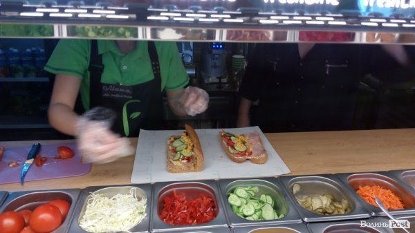 Fresh line, або Як ми самі собі сендвіч готували.ФОТО