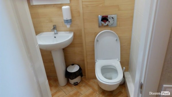 Fresh line, або Як ми самі собі сендвіч готували.ФОТО