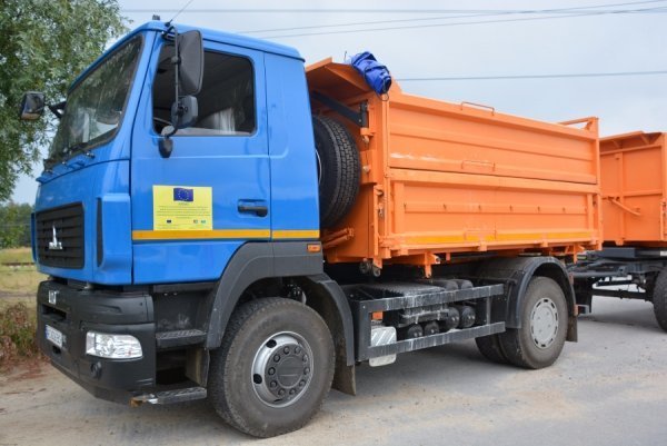 В рамках проекту ЄС на РАЕС розпочато відвантаження меліоранту кислих ґрунтів. ФОТО