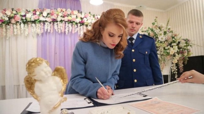 Війна коханню не завада: три гвардійські пари одружилися в один день. ФОТО