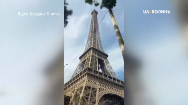 Хлопець розповів, як на велосипеді проїхав з Волині до Парижа. ВІДЕО