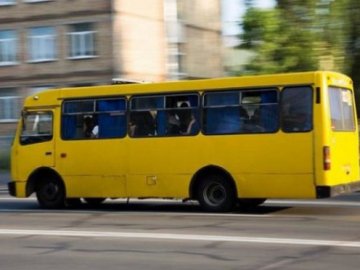 Луцькраду просять покращити доїзд до Рованців