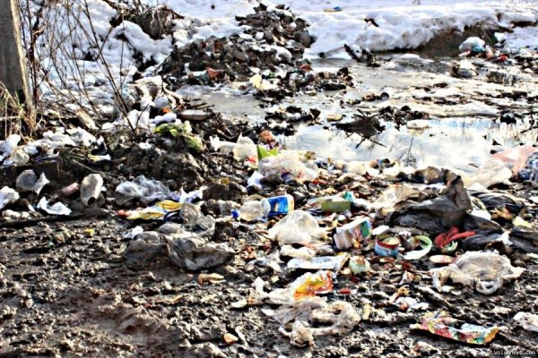 Сміттєзвалище «на 340 тисяч» й досі «прикрашає» Луцьк. ФОТО