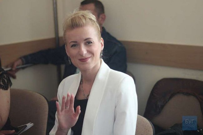 Скільки у Нововолинській міськраді заробляють голова та його заступники