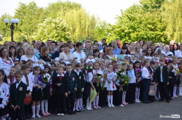 Останній дзвоник для випускників НВК №24 вже пролунав. ФОТО