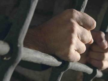 Волинянину, який виготовляв вдома наркотичні засоби, «світить» до 10 років тюрми