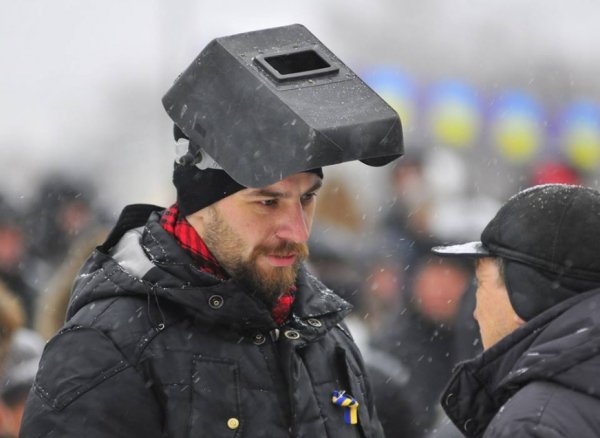 Як у Луцьку «тролять» скандальні закони. ФОТО