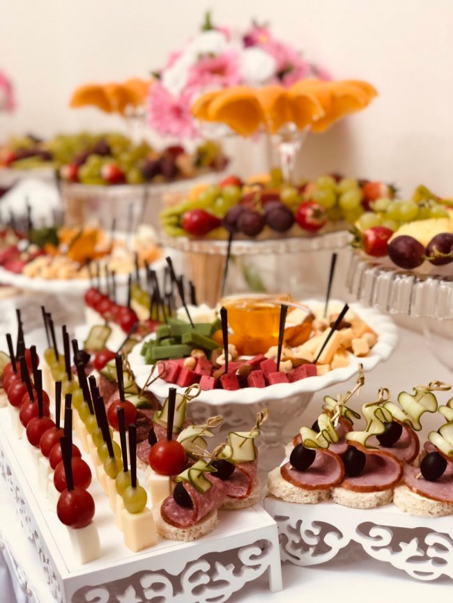 Як розкрутити Іnstagram і «напиляти» на відпочинок на островах: у Луцьку – масштабний захід для майстрів манікюру*